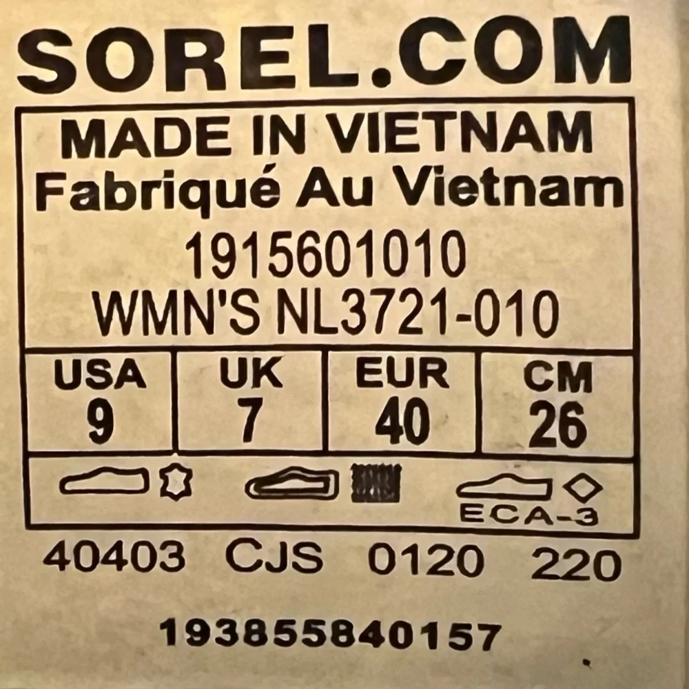 Sorel Emelie Short Lace Cozy Boots